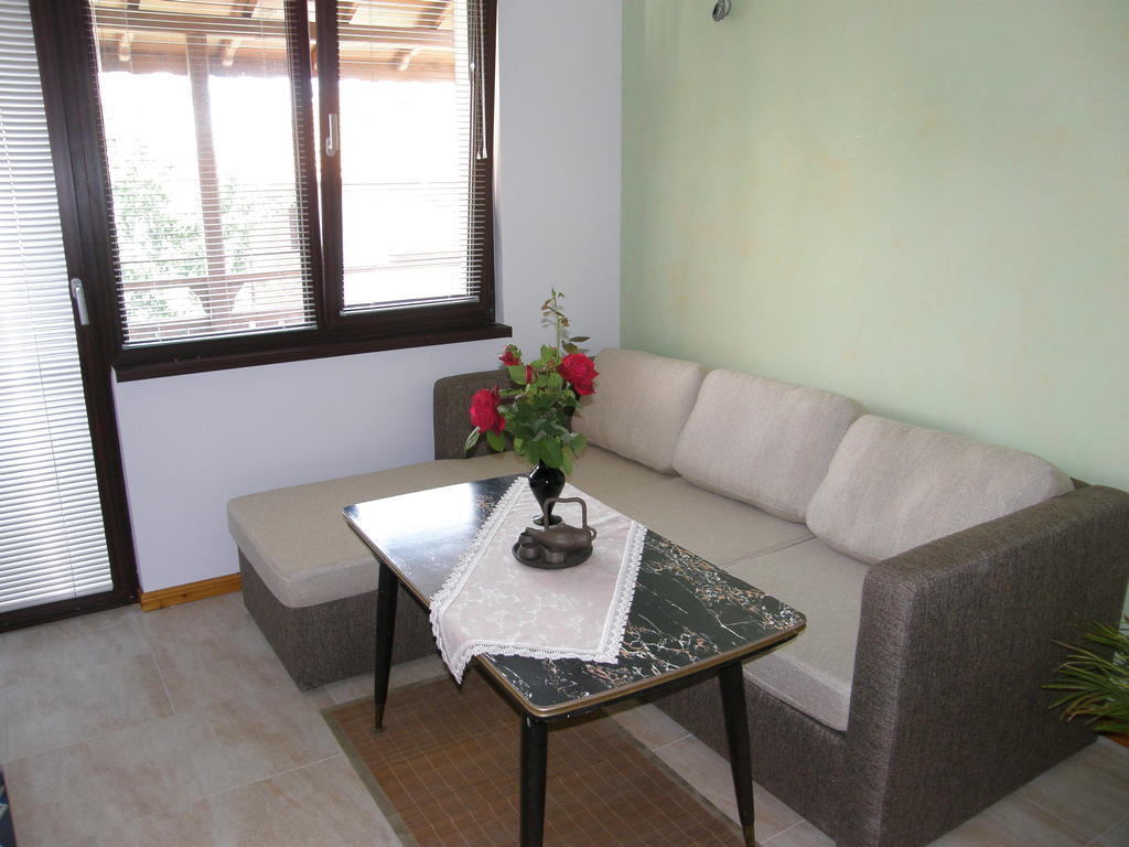Emona Guest House ネセバル 部屋 写真